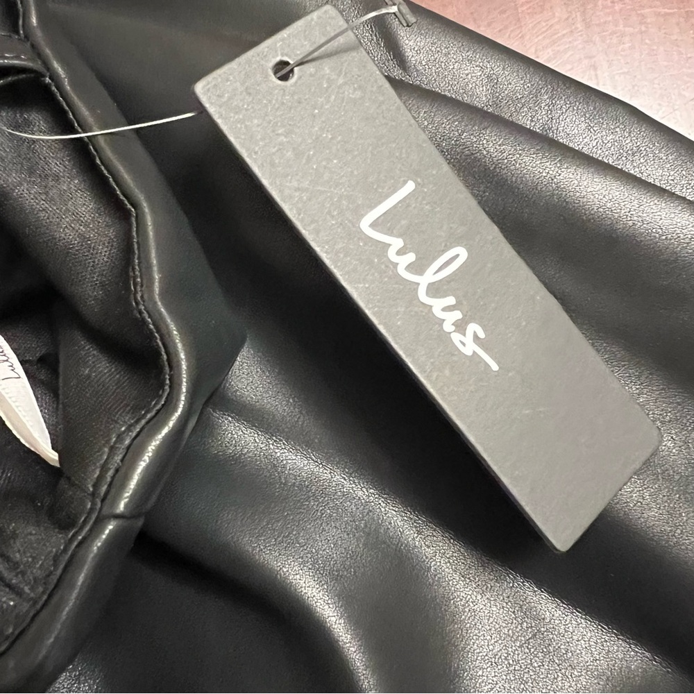 Lulus Be a Baddie Black Vegan Leather Sleeveless Tulip Mini Dress V neck XS NWT - Picture 9 of 10